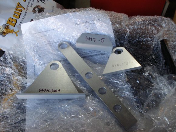 Stewart 51 - Vertical Fin Hinges