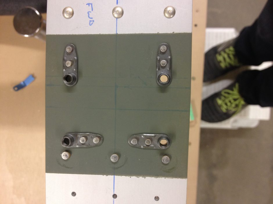 Stewart 51 Horizontal Stabilizer Center Hinge Attach